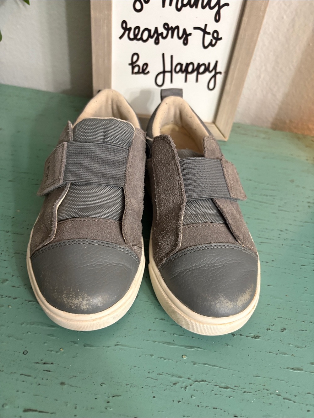 UGG Kids Gray Velcro Sneaker